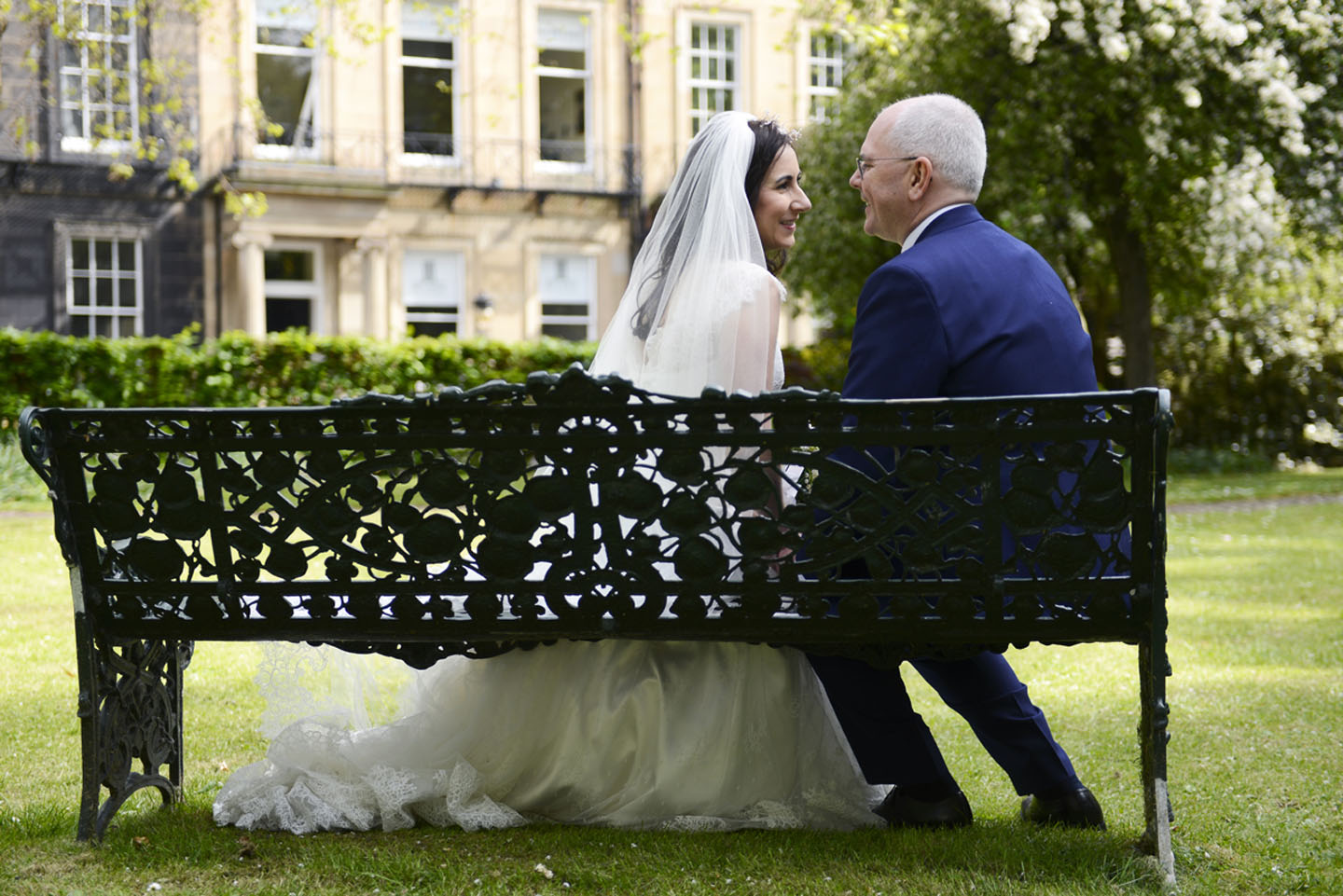 Real Wedding Stories | Edinburgh Wedding Inspiration from Carolyn and Andrew | Waldorf Astoria Edinburgh | The Foil Invite Company Blog